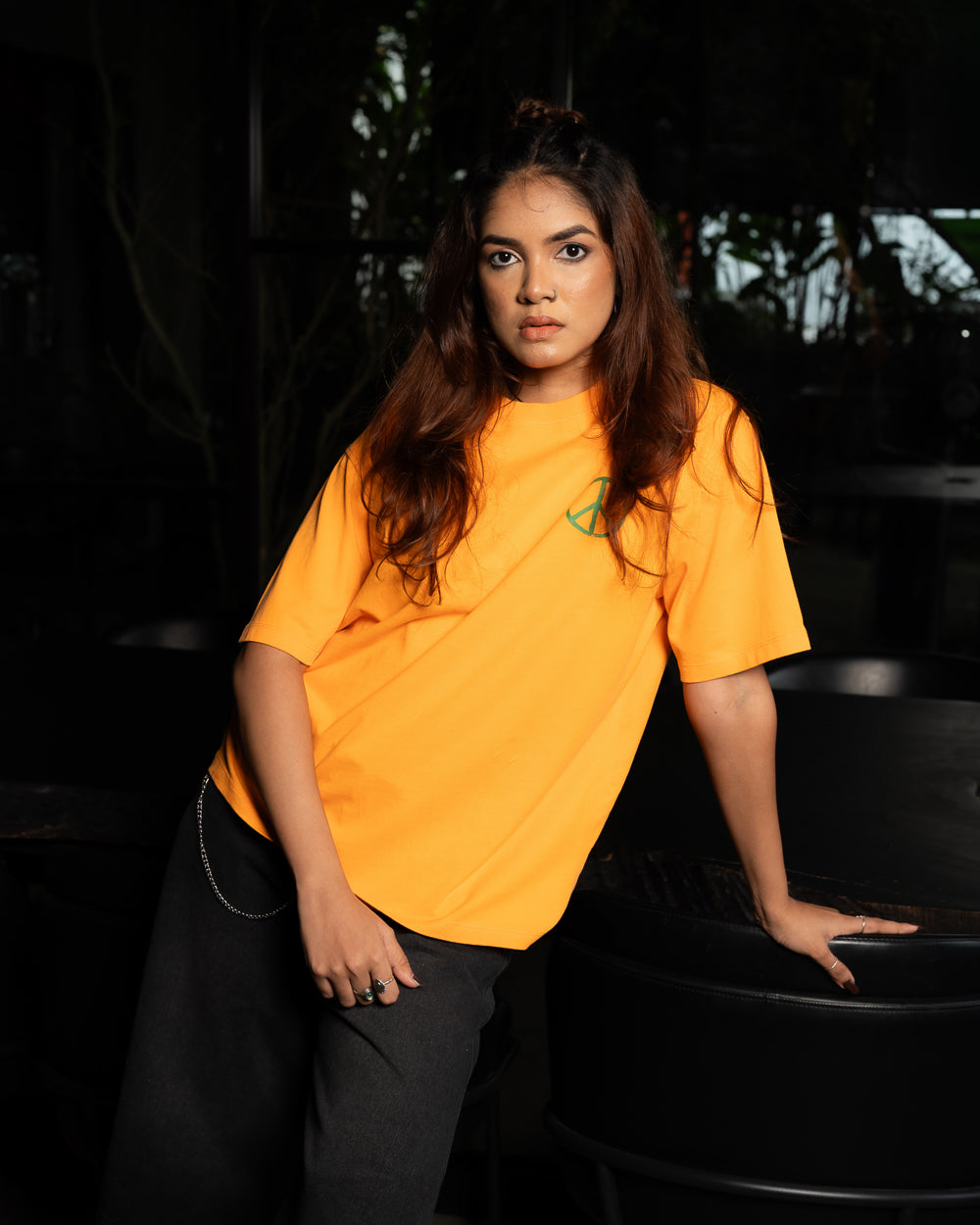 PEACE GRAPHIC T