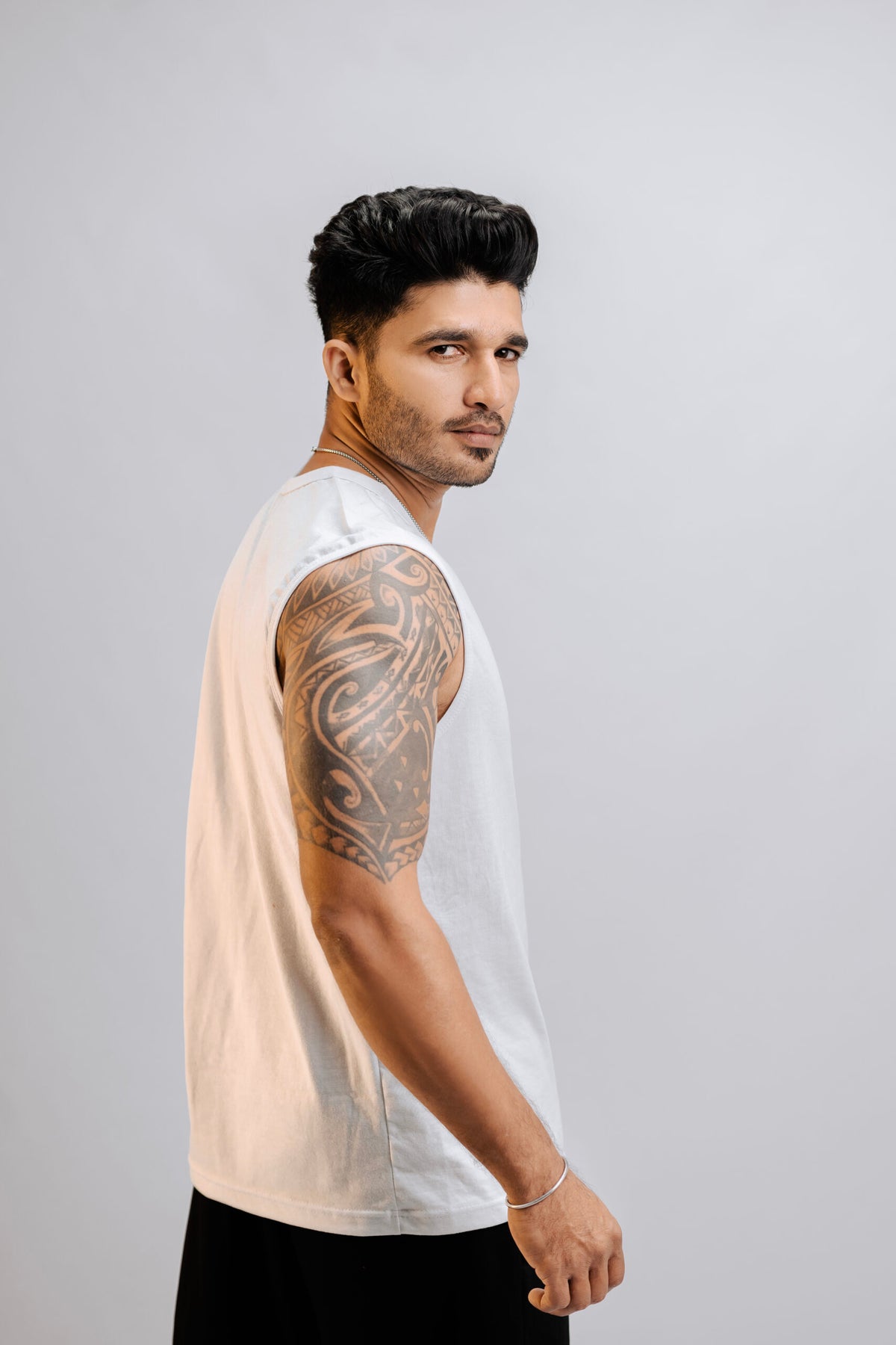 CUFF ARM T- SHIRT