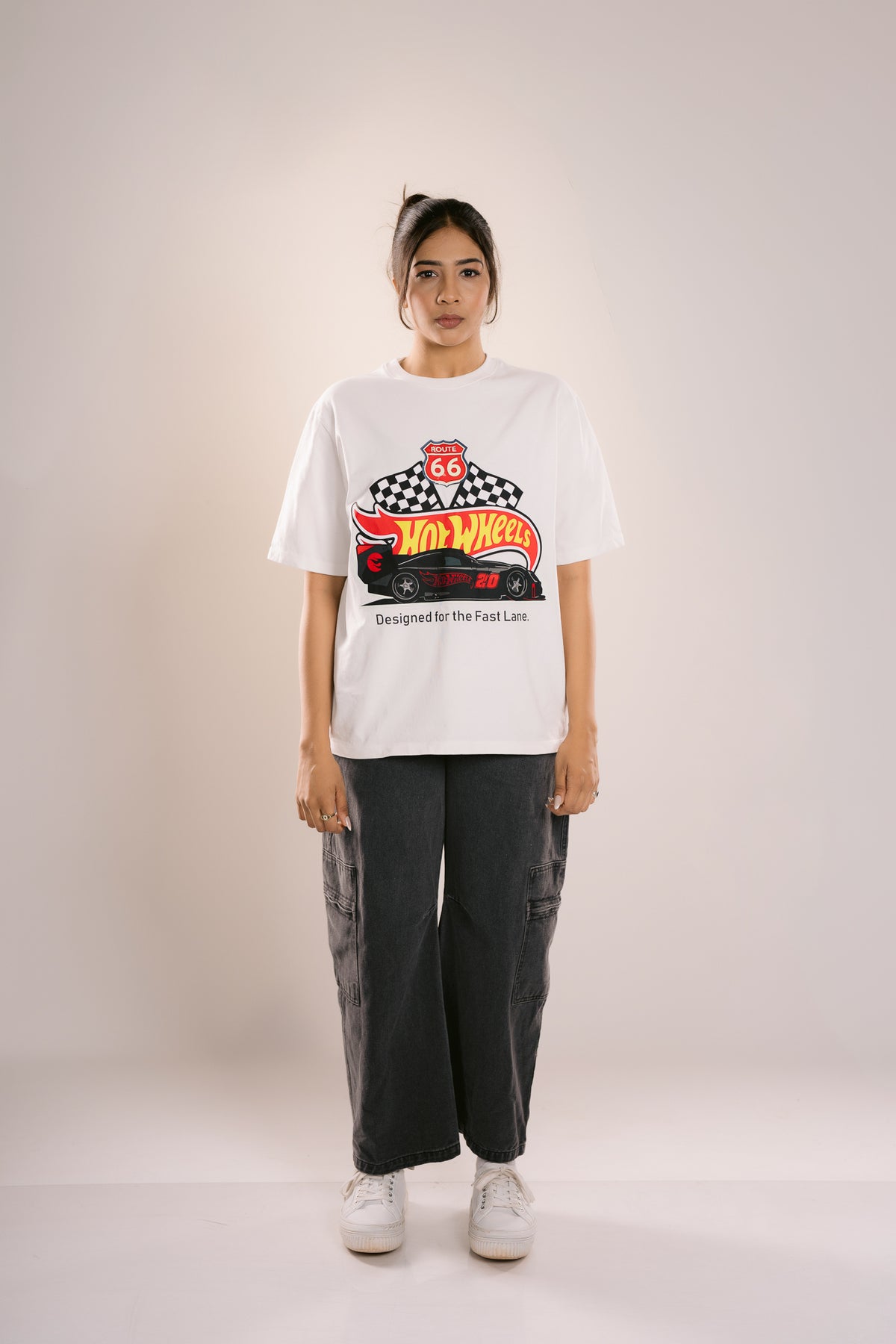 HOT WHEEL GRAPHIC T
