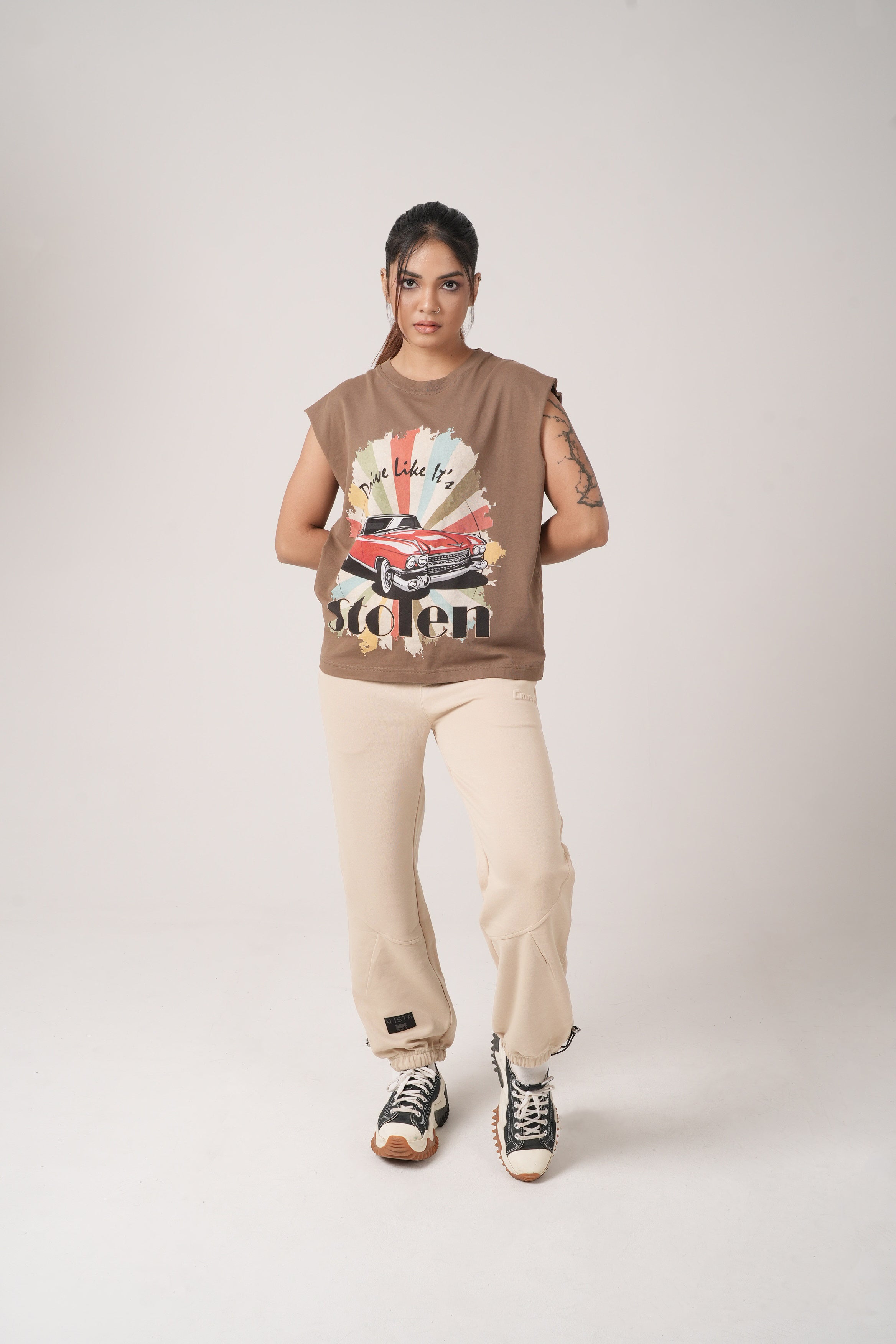 VELOCITY 89' - TANK TOP