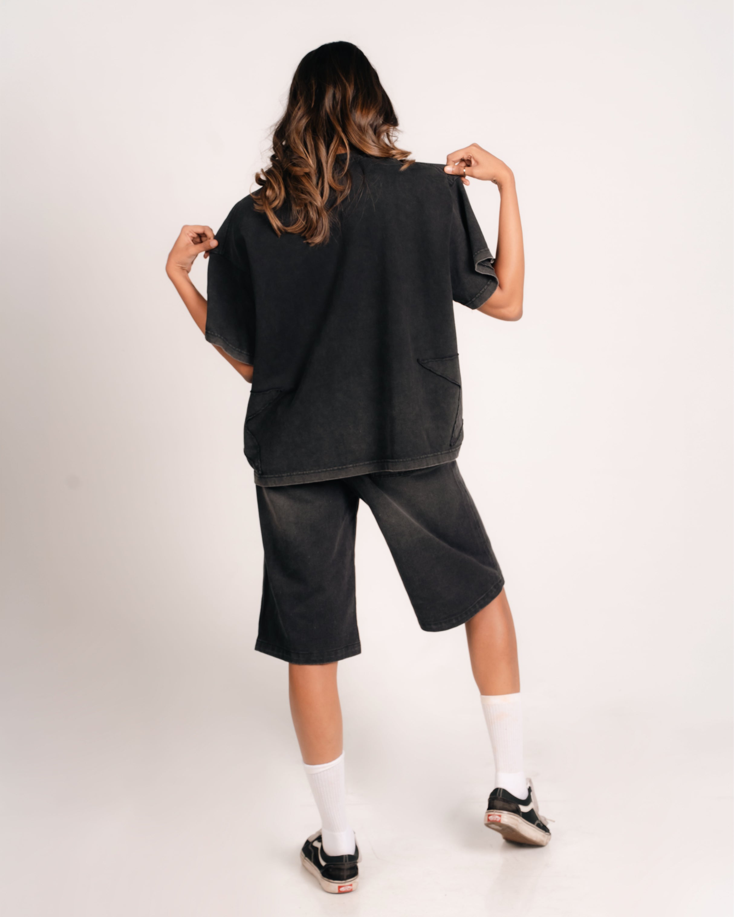 UM CUTLINE CROP T