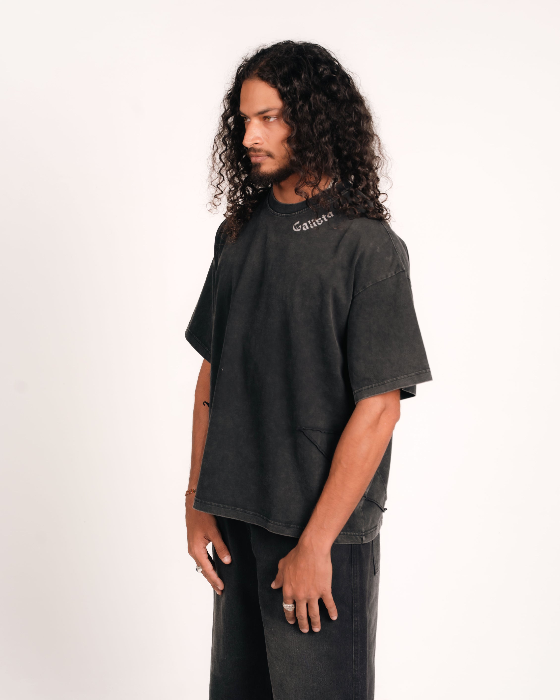 UM CUTLINE CROP T