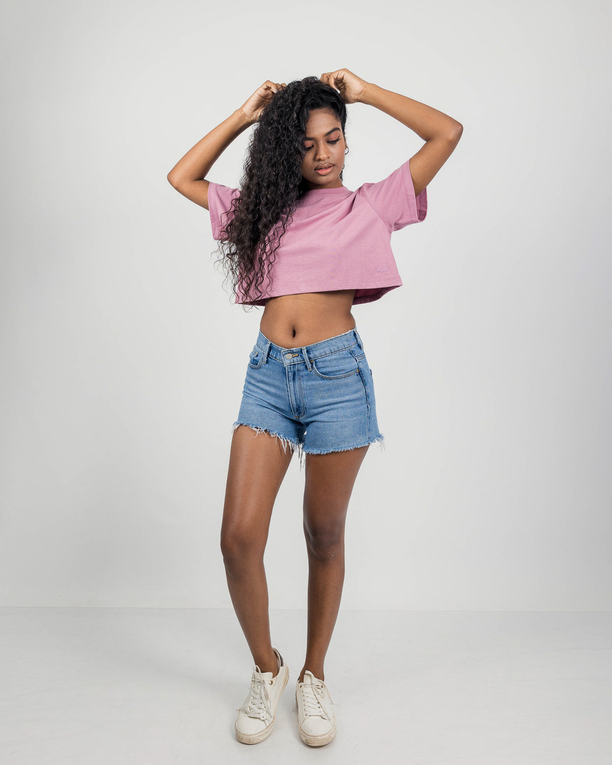 DAIZY CROP SHORT SLEEVE