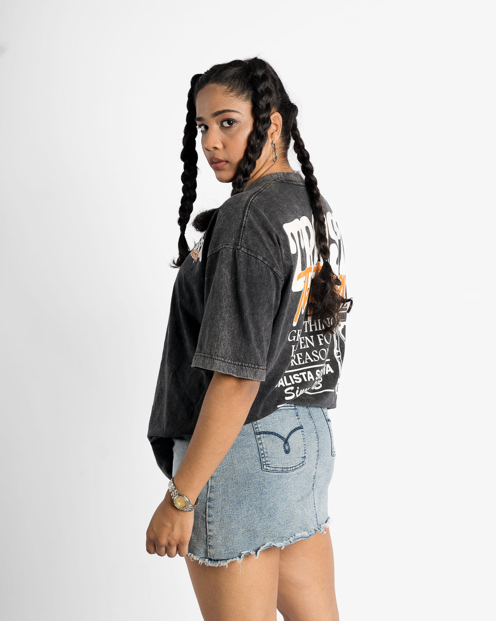 THE TIMING ACID WASHED  T